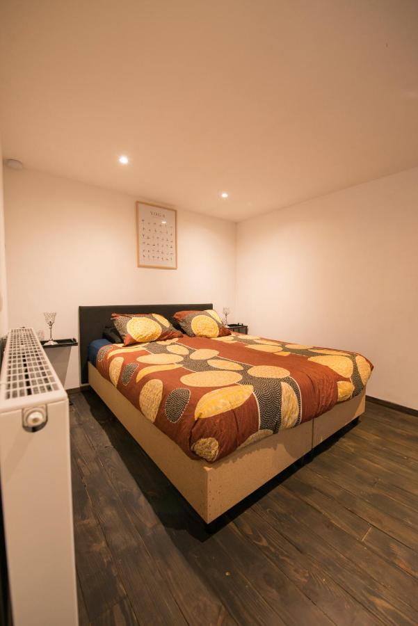 Hastiere-par-dela Le Chalet Naturzen מראה חיצוני תמונה