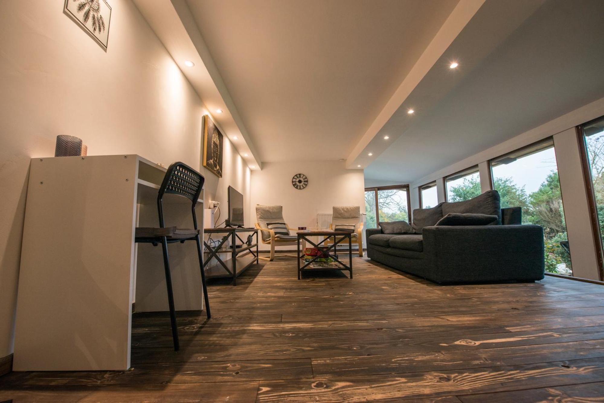 Hastiere-par-dela Le Chalet Naturzen מראה חיצוני תמונה